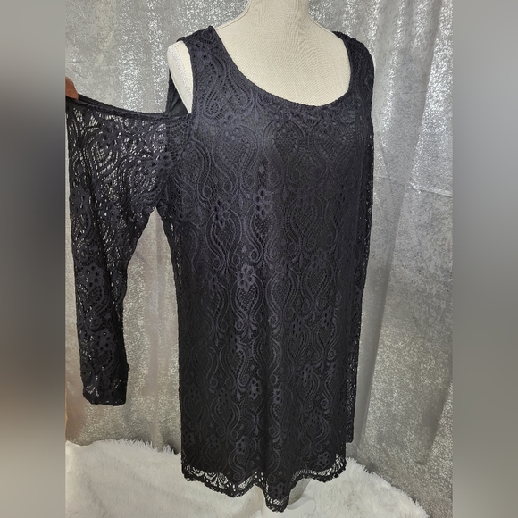 Ultra Flirt Plus • Vintage| Allover Lace w/Off-Shoulder Long Sleeve sz 3X - Picture 3 of 10